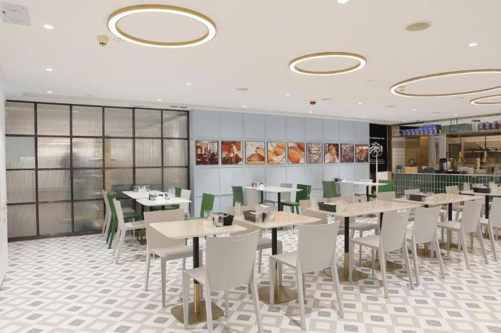 Caritas Oswald Cheung International House Hotel Хонконг Екстериор снимка