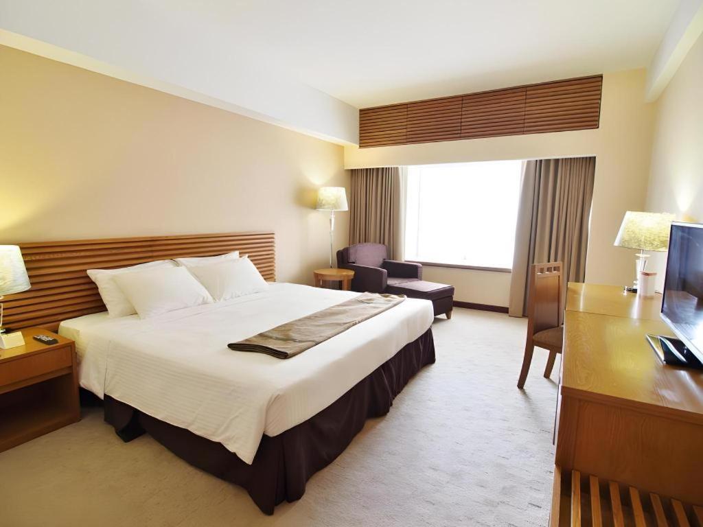 Caritas Oswald Cheung International House Hotel Хонконг Екстериор снимка