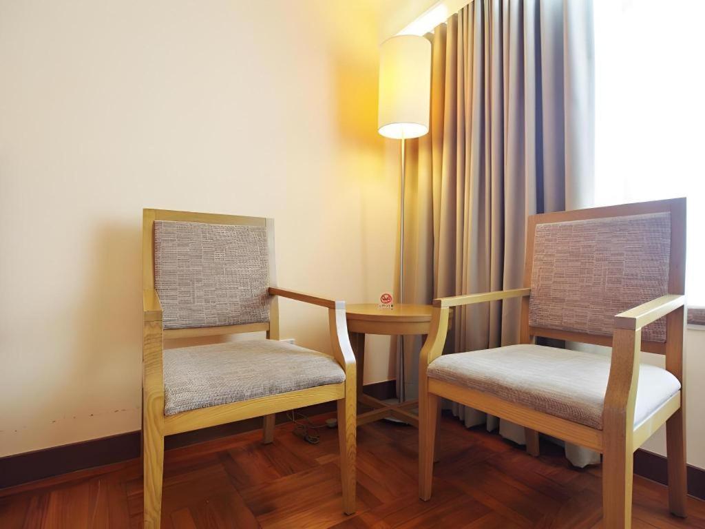Caritas Oswald Cheung International House Hotel Хонконг Екстериор снимка